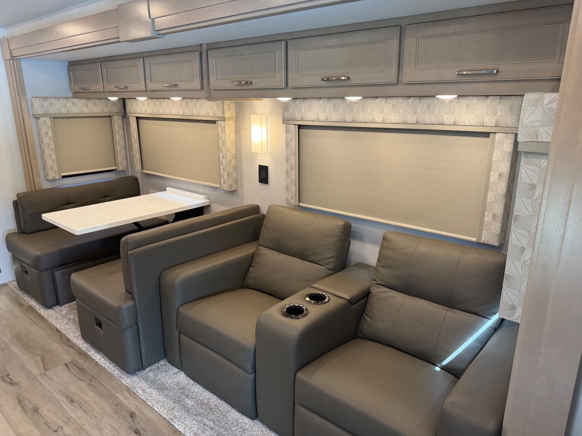2024 Renegade RV Verona 36VSB - Interior view 2