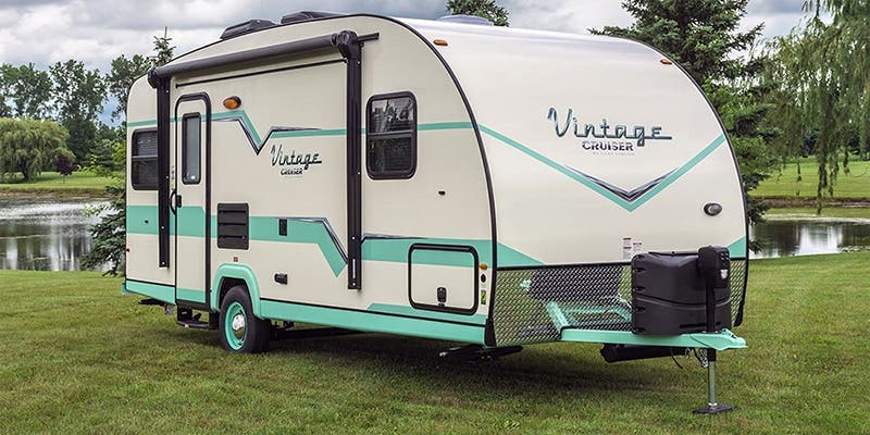 Gulf Stream Vintage Cruiser 23RSS exterior