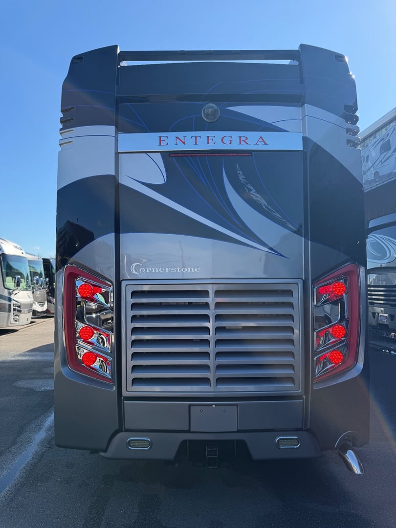 2017 Entegra Coach Cornerstone 45B, Exterior photo 10