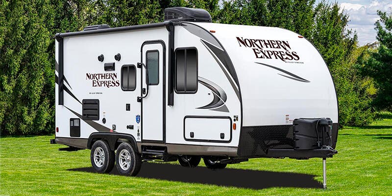Gulf Stream Northern Express Luxury 258RB exterior