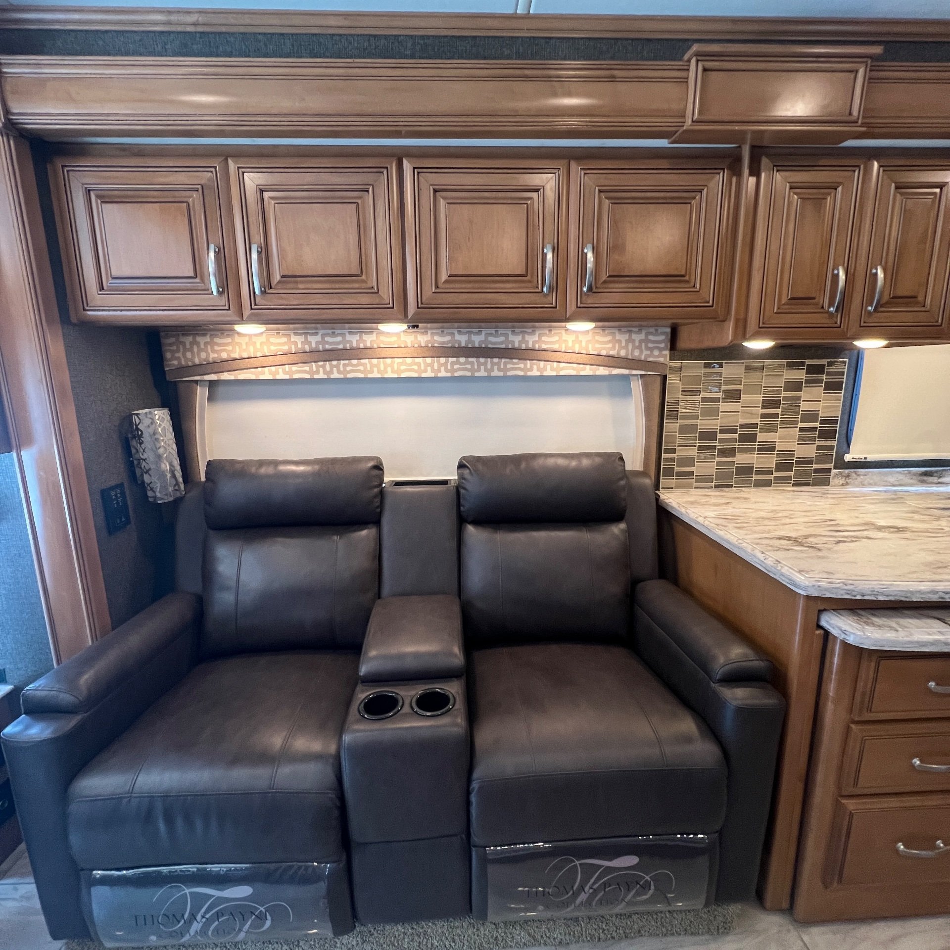 2018 Thor Motor Coach Aria 3901 - Interior view 2