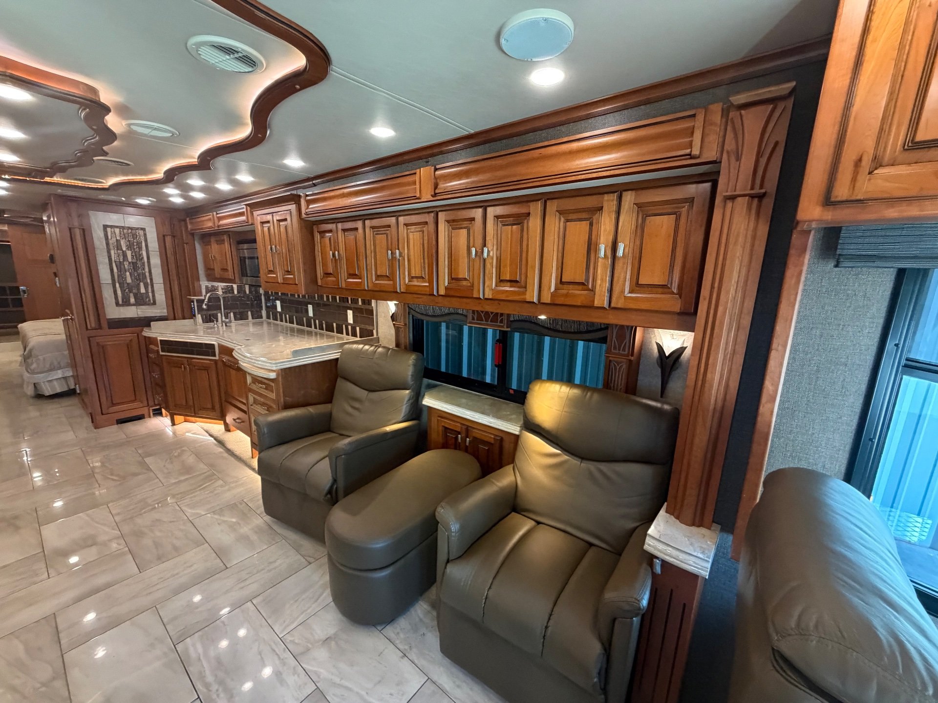 2017 Tiffin Allegro Bus 45 OPP - Interior view 2