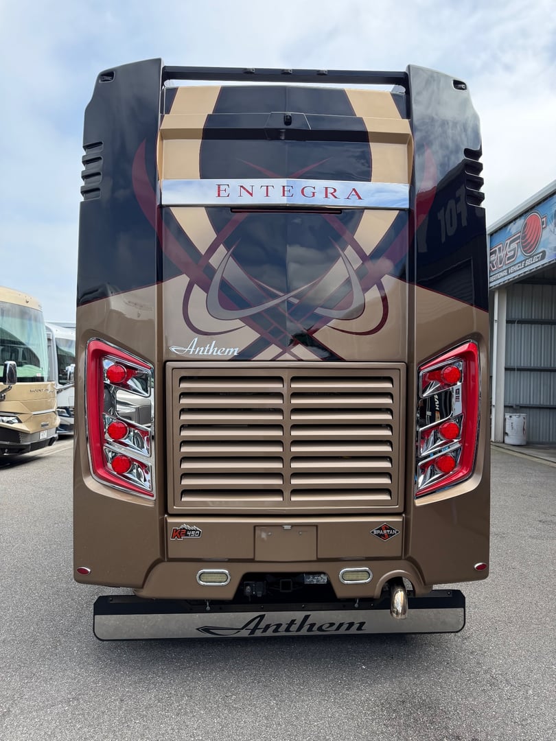 2019 Entegra Coach Anthem 44B, Exterior photo 6