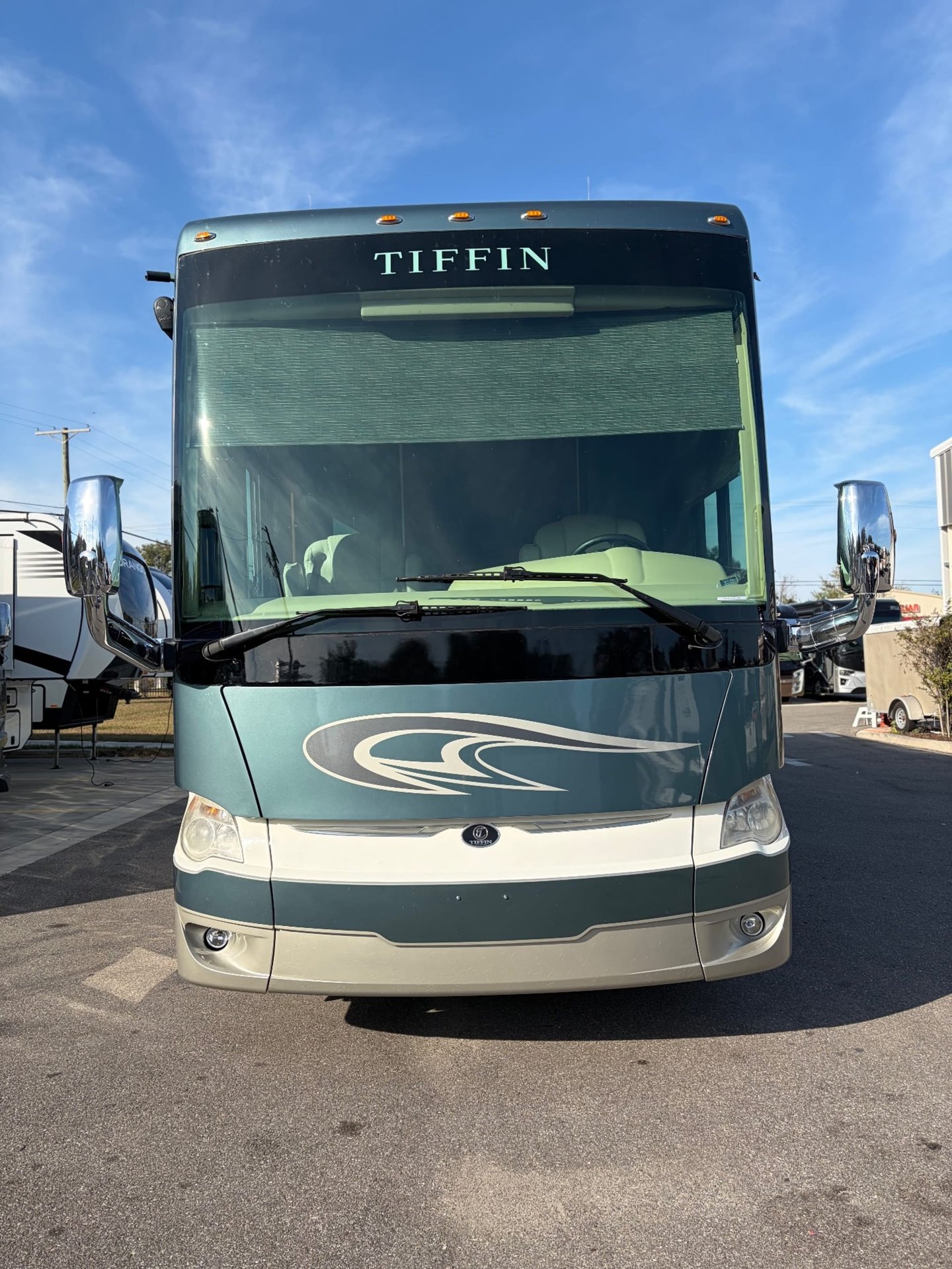 2018 Tiffin Allegro Bus 40 SP - Exterior view 2