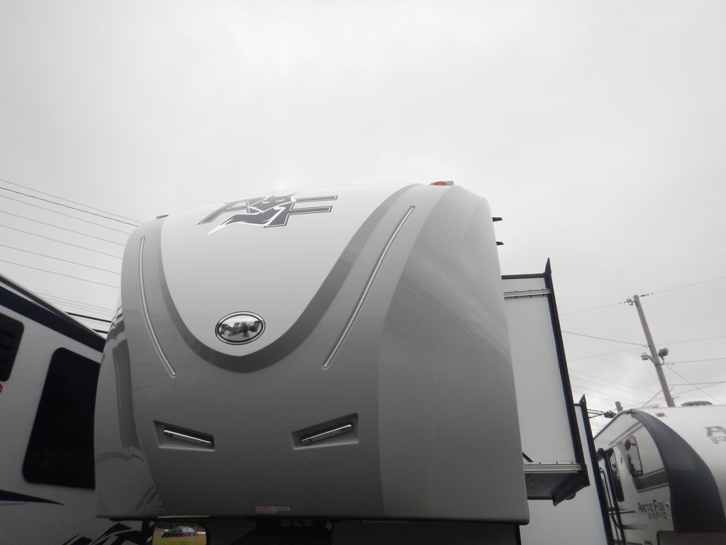 2025 Northwood Arctic Fox Grande Ronde 27-5L - Photo 4