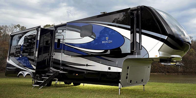 Vanleigh Beacon 39FBB exterior