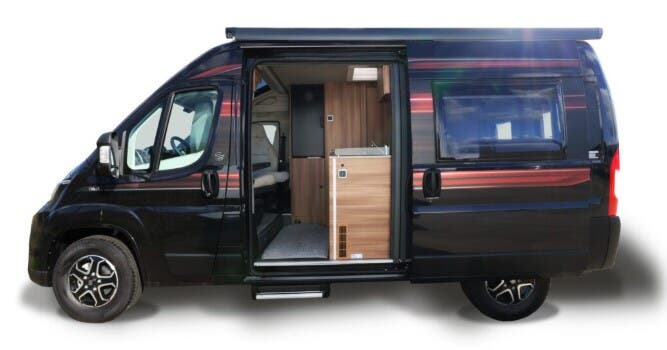 Auto-Trail V-Line SE 540 exterior