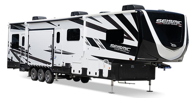 Jayco Seismic Luxury Series 4113 exterior