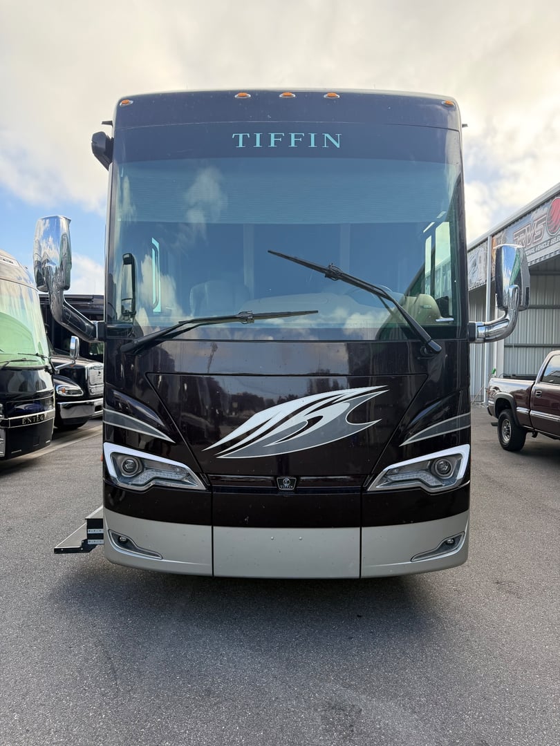 2019 Tiffin Allegro Bus 45 OPP, Exterior photo 4