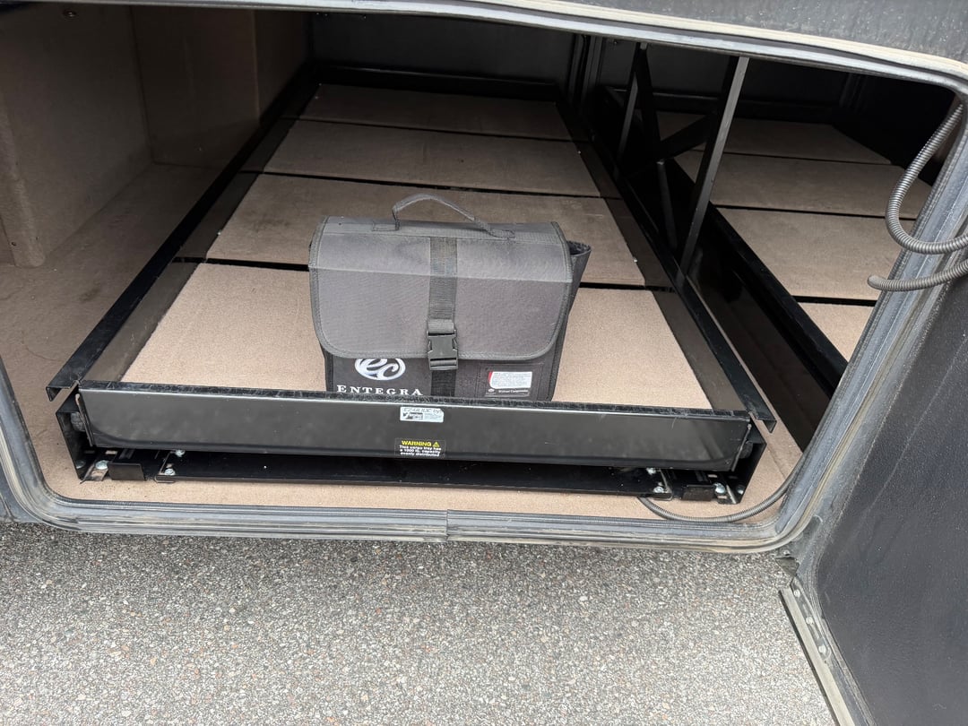 2021 Entegra Coach Cornerstone 45F, Exterior photo 11