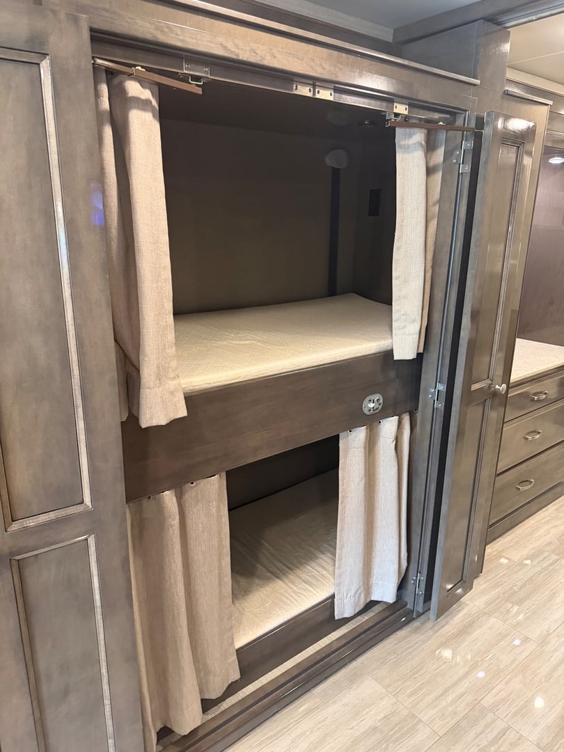 2020 Entegra Coach Reatta XL 39BH, Bedroom photo 2