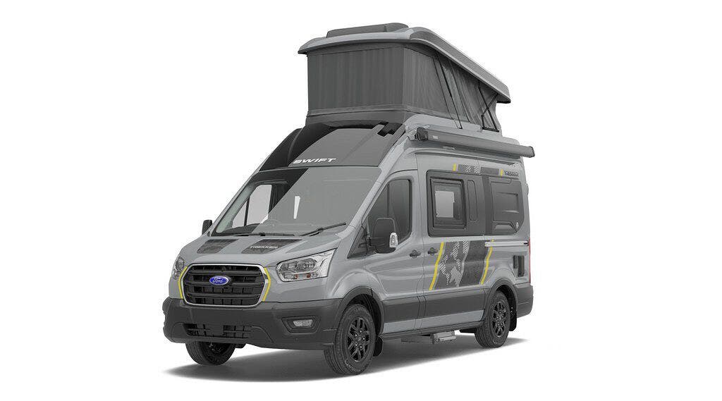 Swift Trekker 584 exterior