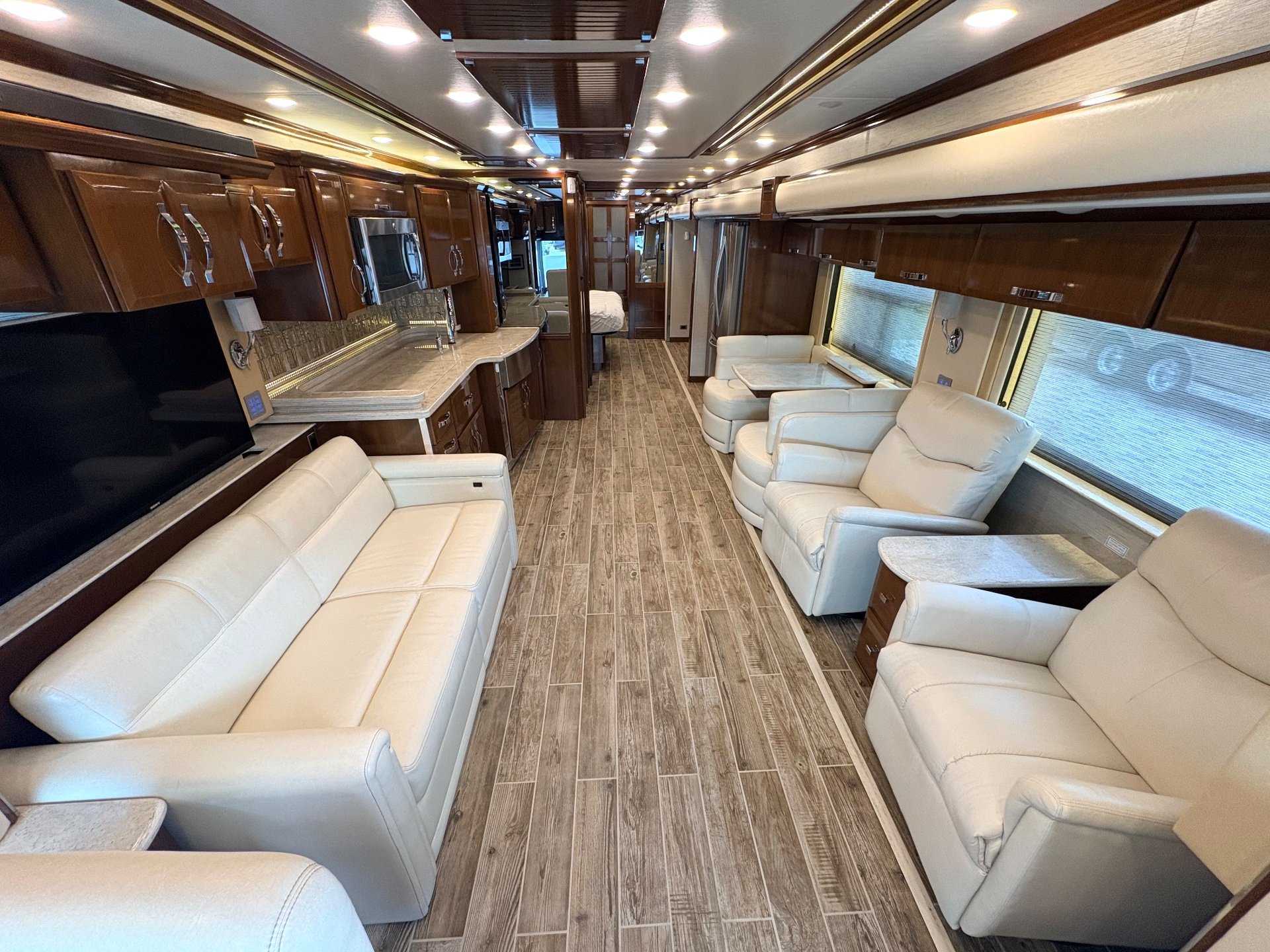 2018 Newmar King Aire 4531 - Interior view