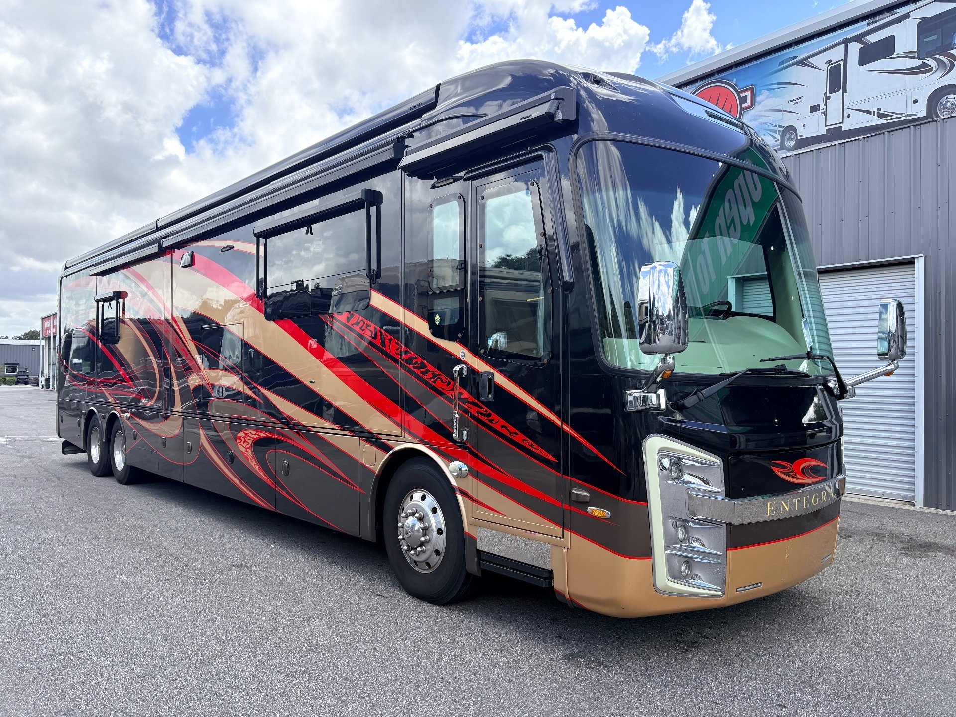 2017 Entegra Coach Insignia 44B - Exterior view
