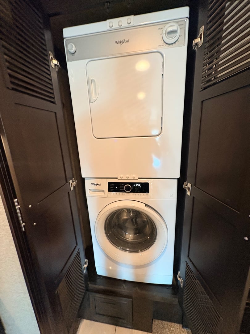 2021 Forest River Berkshire 34B, Mechanical photo 2