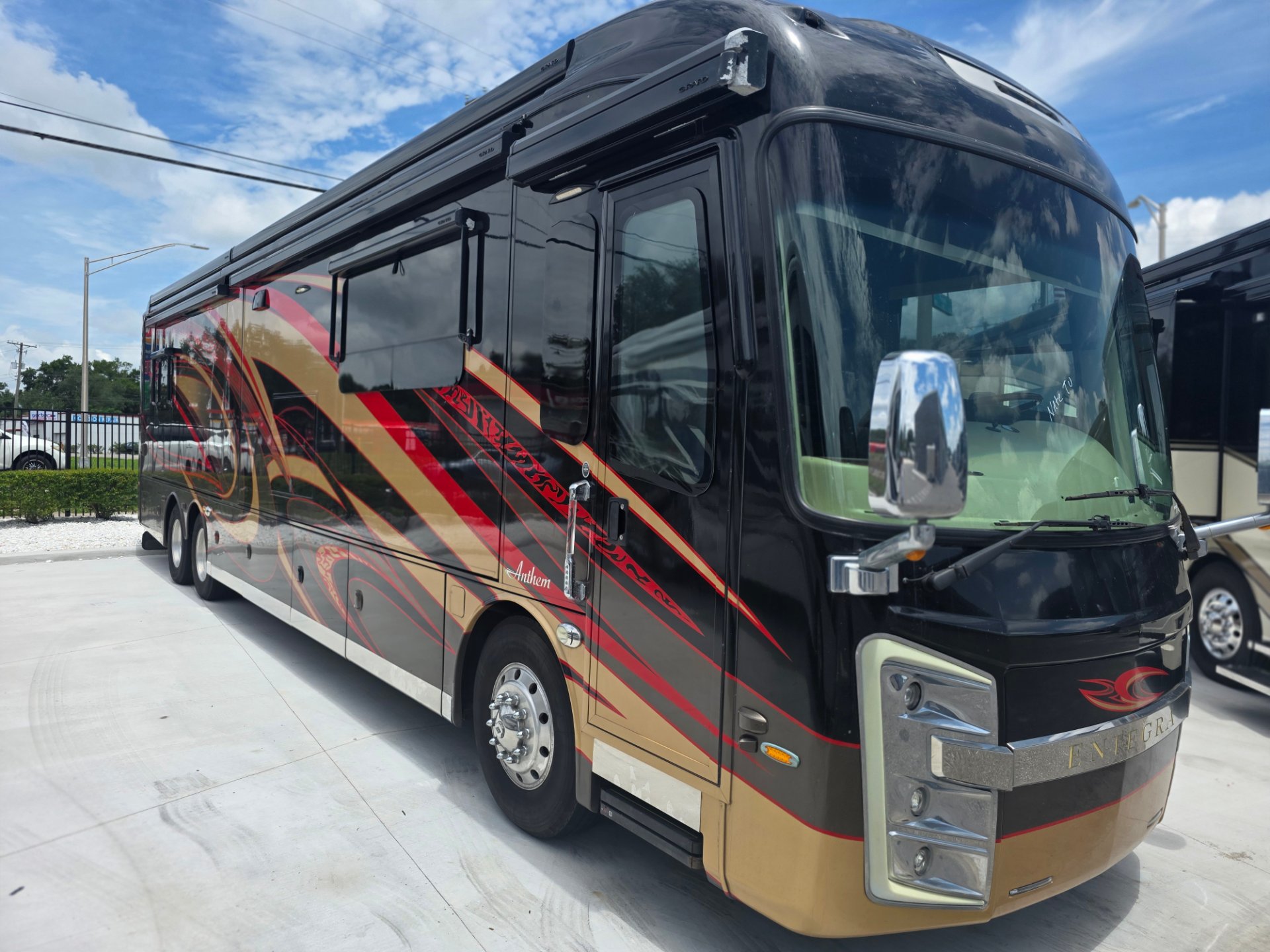 2018 Entegra Coach Anthem 42DEQ - Exterior view