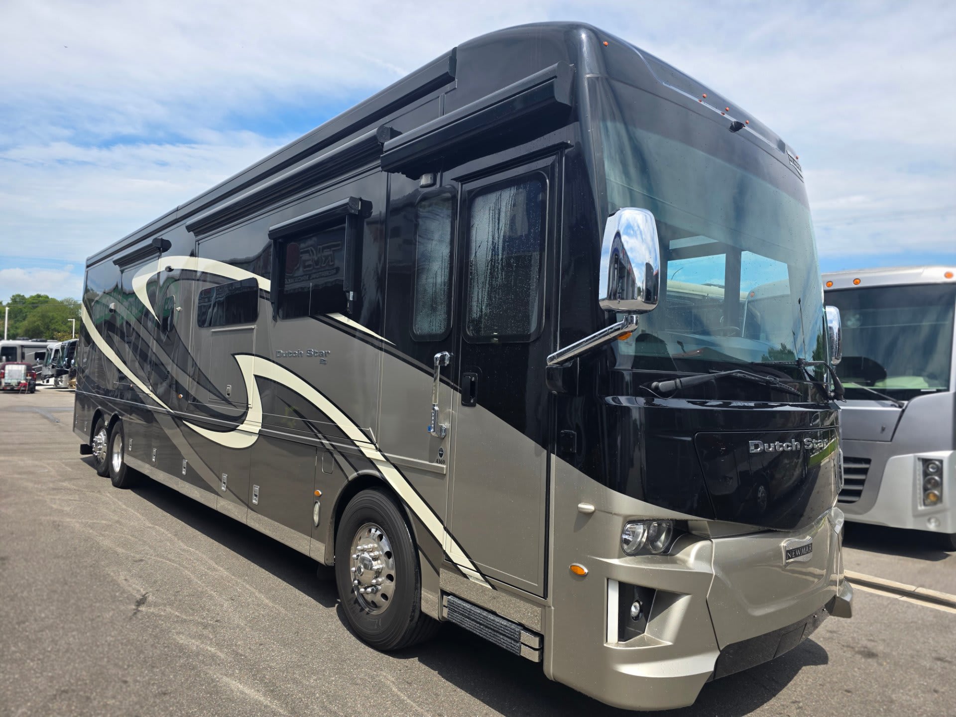 2020 Newmar Dutch Star 4369