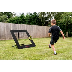 45GE - Voetbal Rebounder Inklapbaar • 100 x 100 cm •