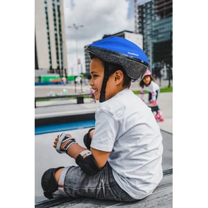 N60EB01 - Junior Helm • Sky Base •