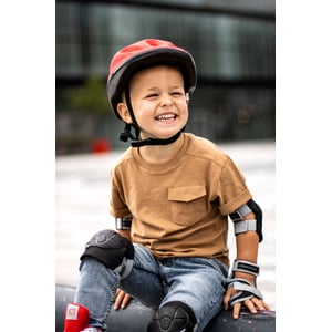 N60EB04 - Junior Helm • Raging Red •