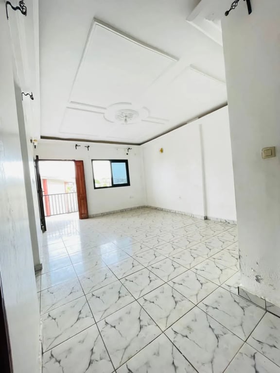Appartement 02 chambres- Logbessou | 130 000FCFA