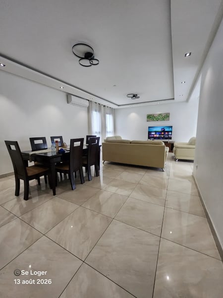 Appartement 2 ch, 1er étage, Bonapriso près Avenue de Gaulle