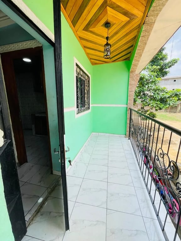 Appartement 2 chambres à Logbessou