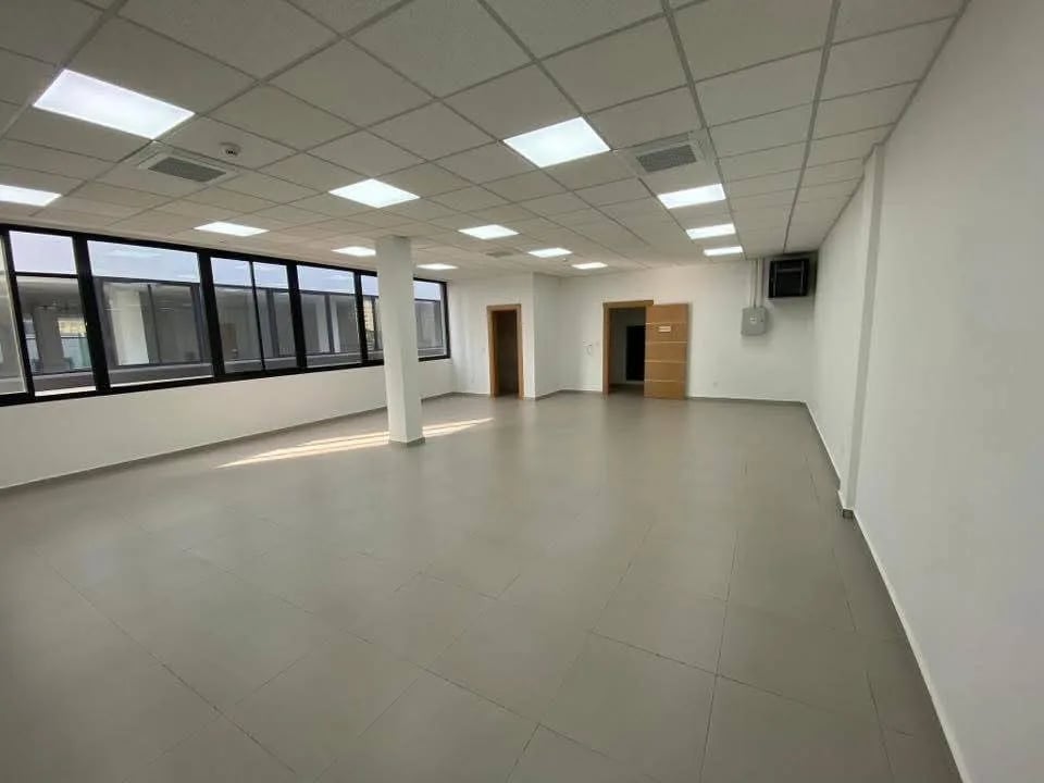 Open space for rent -AKWA | 10 000frs/sqrm