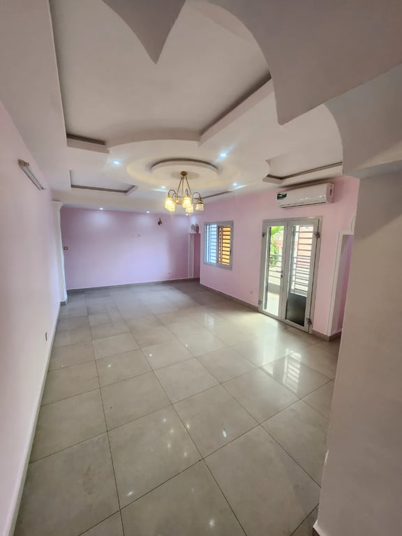 02 Bedrooms Flat - bonapriso