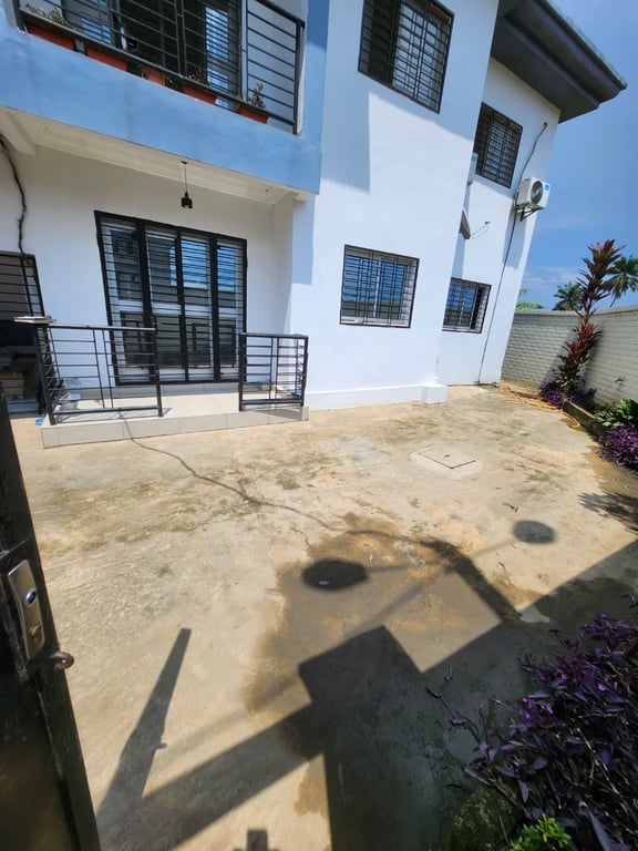 Bel appartement 03 chambres - Bonamoussadi | 250 000FCFA