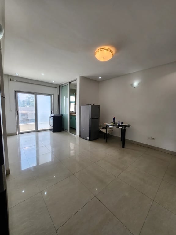 Studio -près rue de gaulle | 400 000FCFA