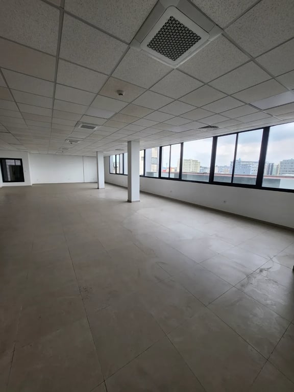 400sqrm Open space at Akwa
