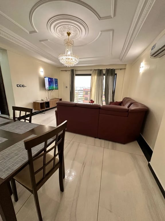 Unfurnished : 02 bedrooms apartment | Makepe