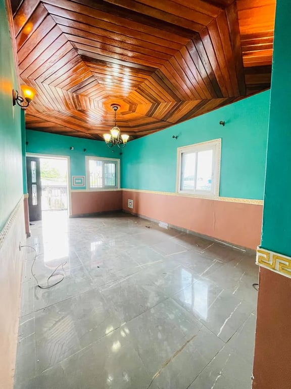Appartement de 02 chambres _ Logbessou