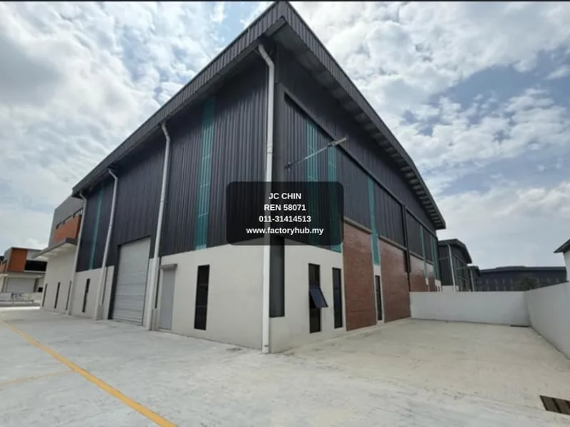 Factory For Rent - 1.5-Storey Semi-D Factory for Rent in Nilai – RM11K/mo 10452sf - Nilai, Negeri Sembilan