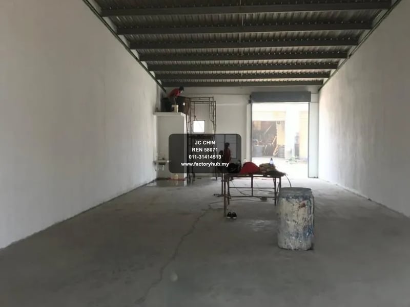 Factory For Rent - Terrace Factory for Rent in Nilai 3 – RM3K/mo 2000sf - Nilai, Negeri Sembilan