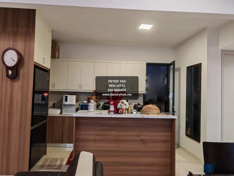 Residential For Sale - RM1.35M Freehold Service Residence for Sale in Petaling Jaya – 1788sf - Petaling Jaya, Selangor