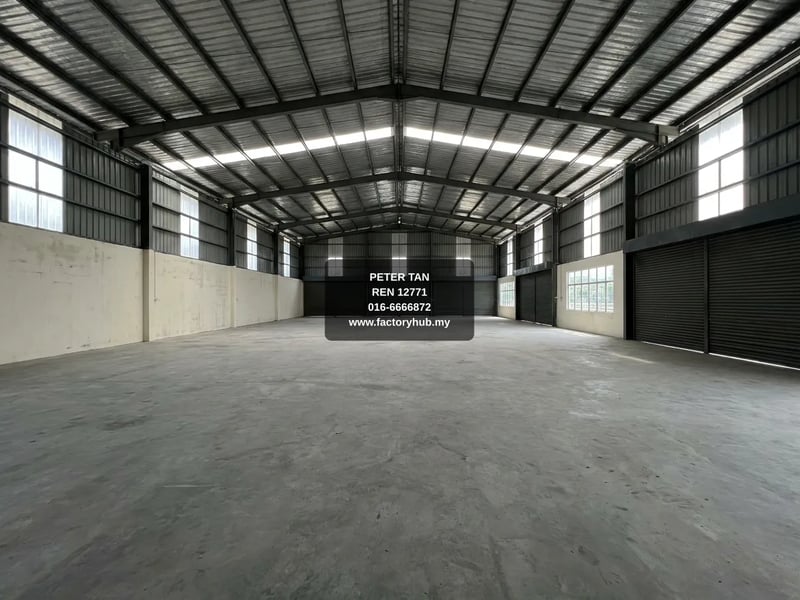 工厂 出租 - Bandar Serenia独立式厂房出租 – RM48K/月 27447呎 - Dengkil, Selangor