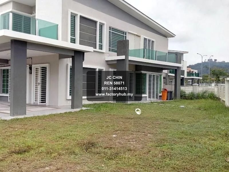 Residential For Sale - RM750K Freehold 2-Storey Terraced House for Sale in Nusari Aman 2 – 3650sf - Bandar Sri Sendayan, Negeri Sembilan