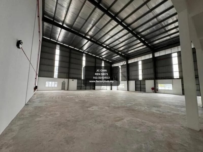 工厂 出租 - 雪兰莪Sepang半独立式工厂出租 – RM2.8万/月 19000呎 - Sepang, Selangor