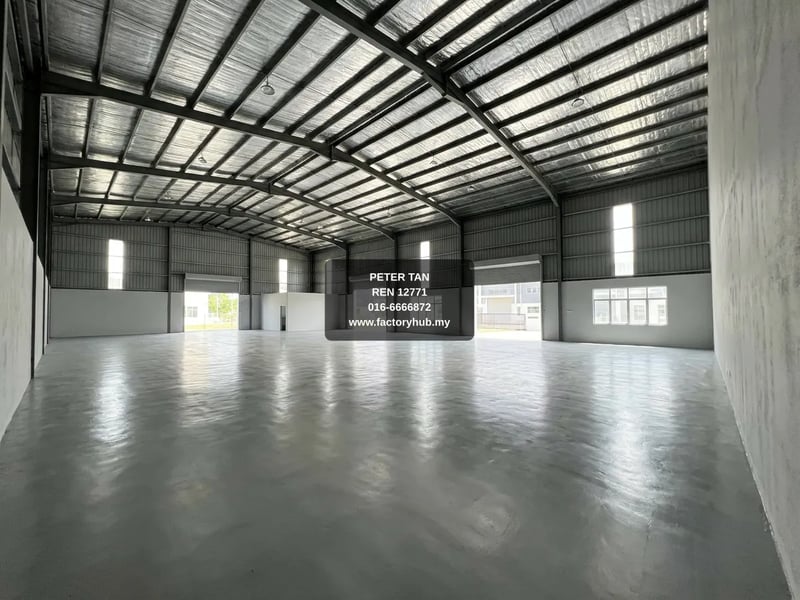 工厂 出售 - RM90M武吉律东永久地契仓库行车出售 – 143864呎 - Shah Alam, Selangor