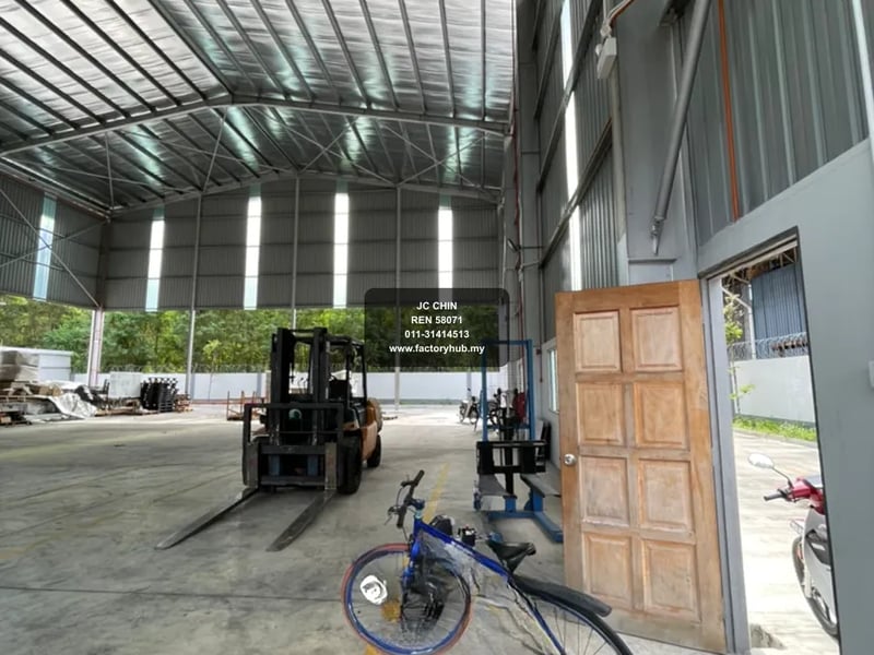 Factory For Rent - RM25K/mo Detached Factory for Rent in Nilai 3 – 22000sf - Nilai, Negeri Sembilan