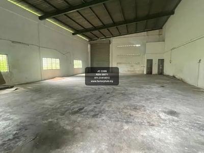 工厂 出售 - RM150万 森美兰Nilai永久地契厂房仓库出售 – 7200呎 - Nilai, Negeri Sembilan