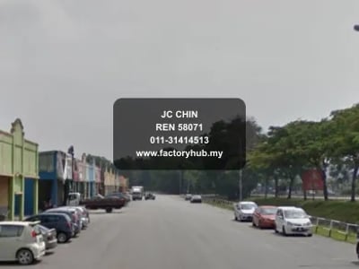 工厂 出售 - 森美兰Nilai 3永久地契排屋式工厂出售 – RM65万 2000呎 - Nilai, Negeri Sembilan