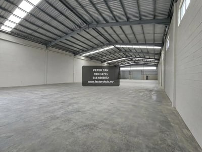 工厂 出租 - 巴生港Perdana Industrial Park半独立仓库装卸湾出租 - Port Klang, Selangor