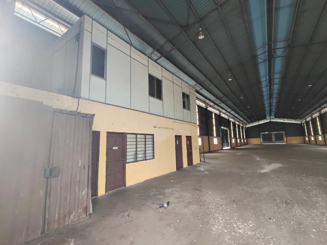 Factory/Warehouse for Sale or Rent in Pulau Indah, 18,000 sq ft, 200A