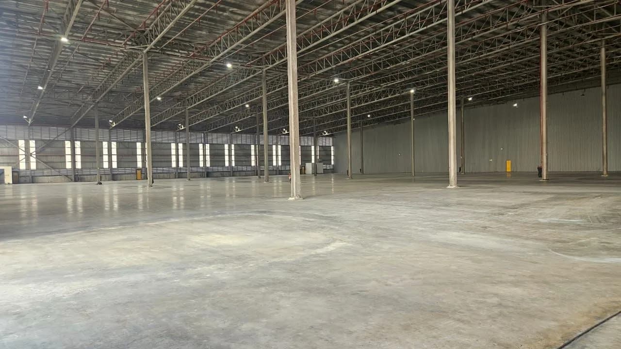 Kilang/Gudang untuk Disewa di Eco Business Park V, 127,760 kaki persegi, 250A