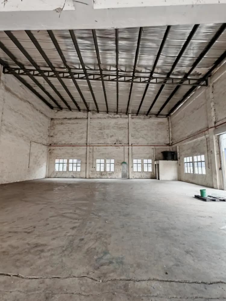 Semi-D Factory/Warehouse for Rent in Pekan Meru, 7,800 sq ft, 100A