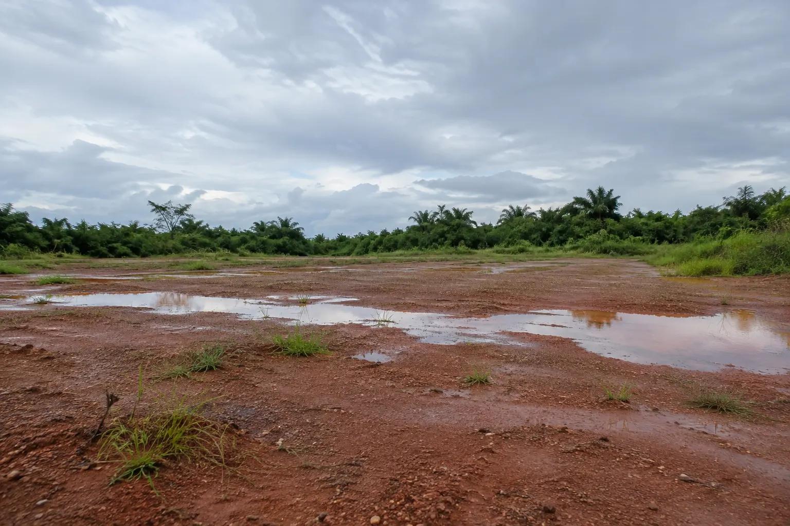 Reference image of vacant industrial land