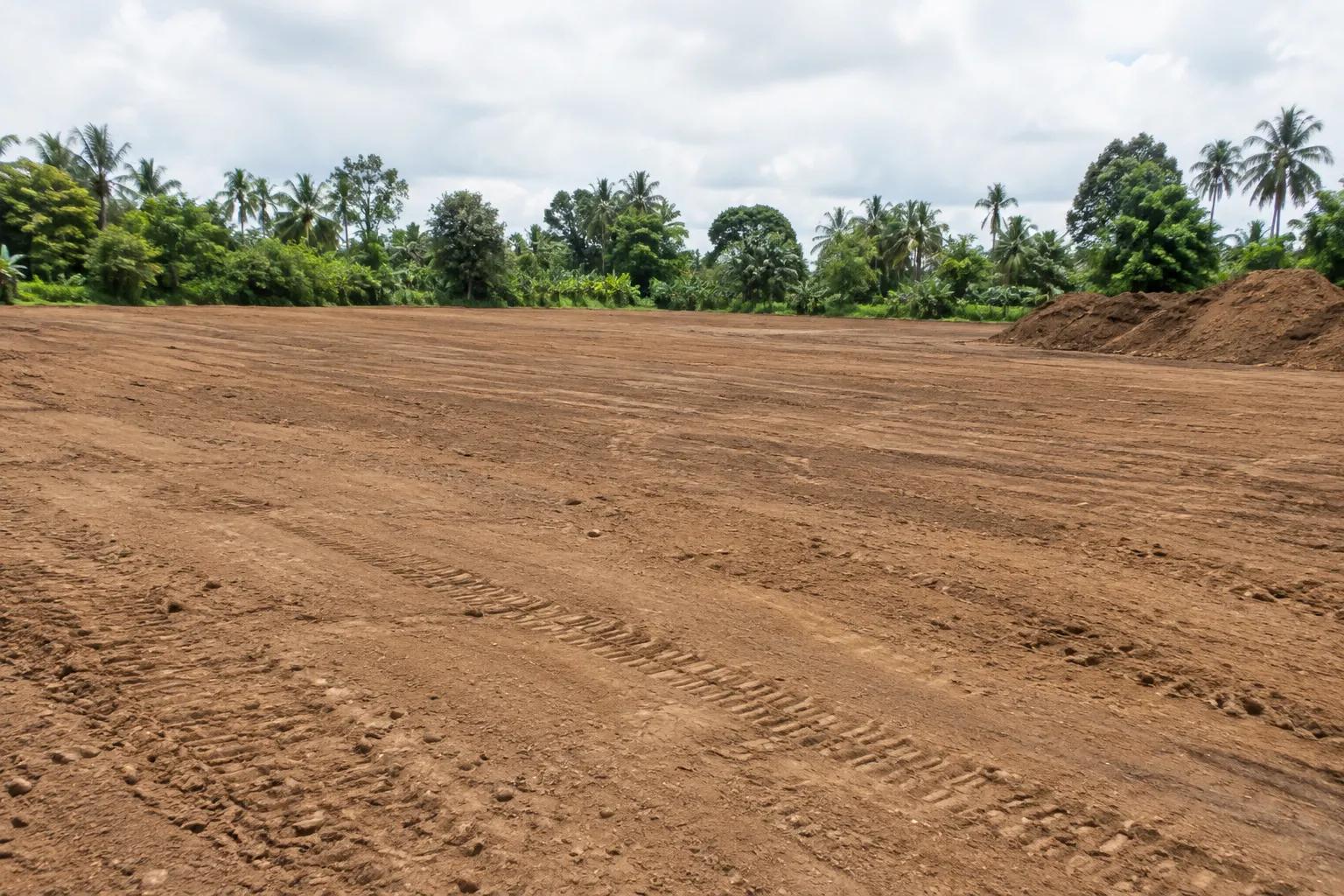 Gambar rujukan tanah perindustrian kosong